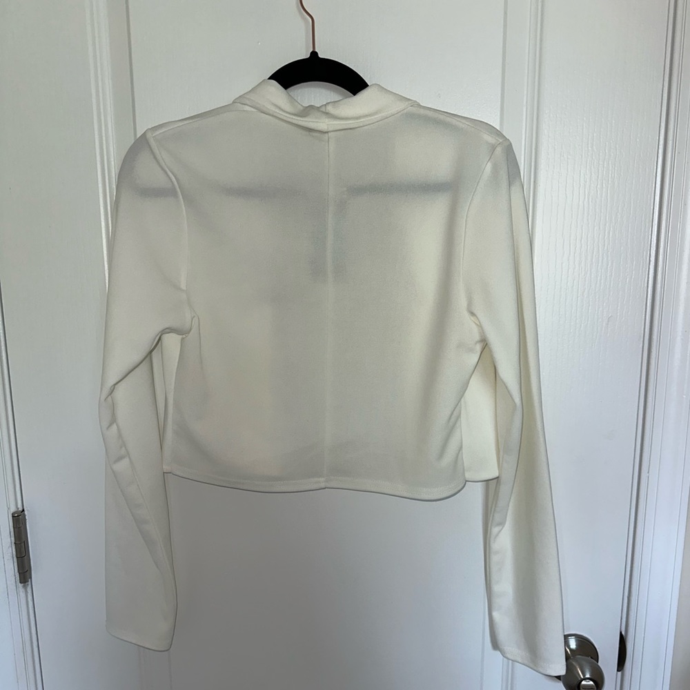 Cream Boohoo Crop Blazer
